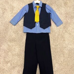 Toddler boys size 18 months 4 piece suit with shirt, tie, vest and pants
